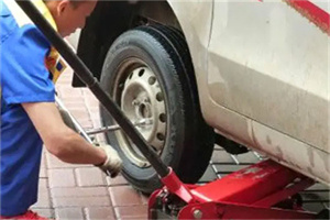 赤坎附近拖车24小时服务热线电话