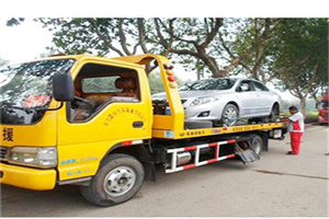 赤坎附近24小时汽车拖车服务热线