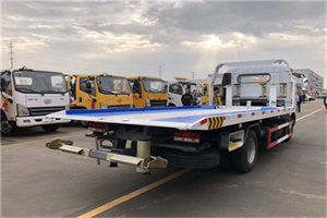 赤坎汽车救援补胎