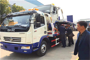 赤坎汽车道路救援拖车价格